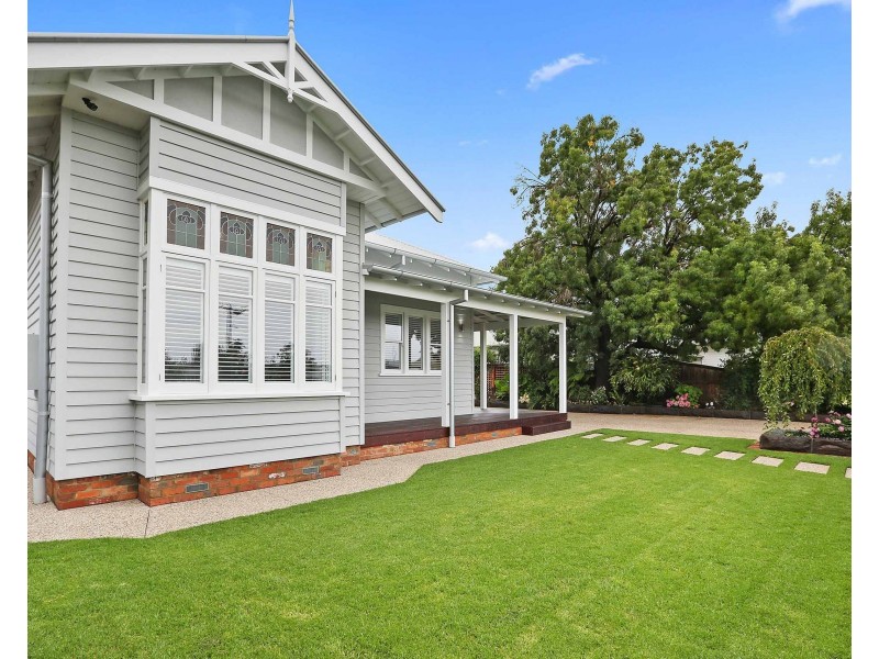 36 River Street, Little River VIC 3211