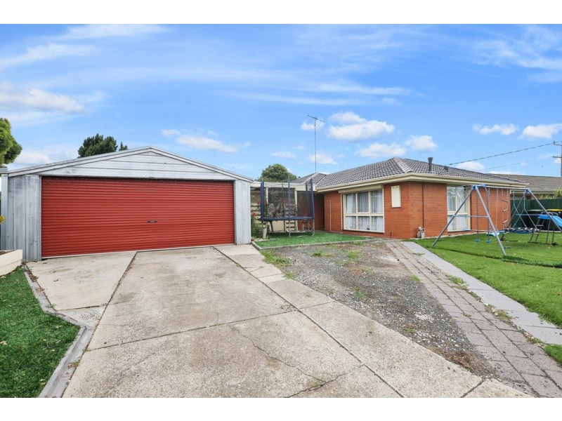 4 Hastings Way, Corio VIC 3214