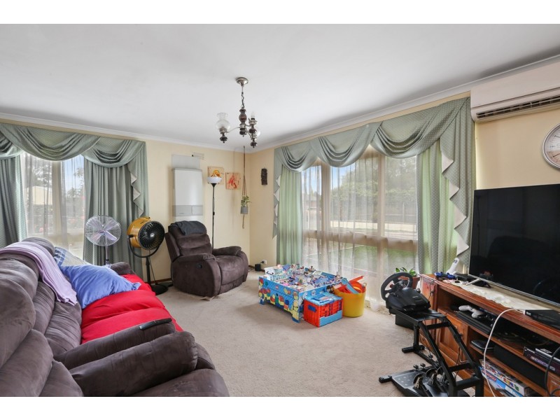 4 Hastings Way, Corio VIC 3214