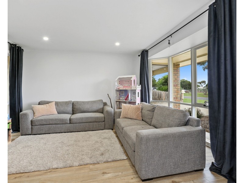 50 Bates Road, Lara VIC 3212