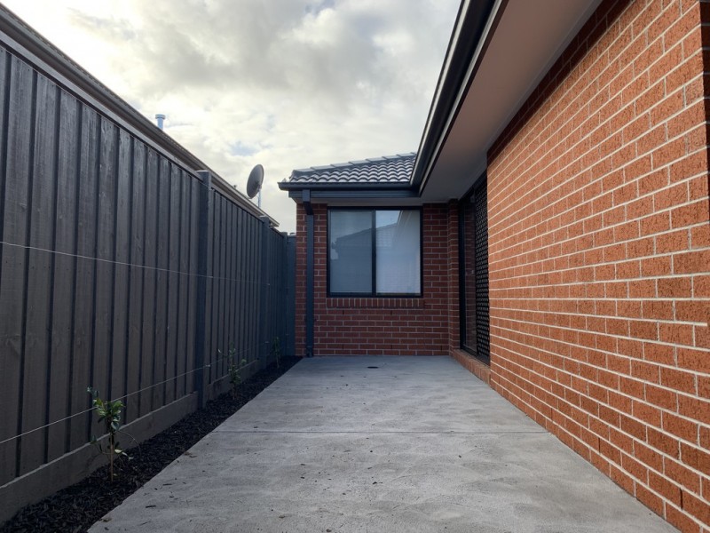 64 Marimba Street, Lara VIC 3212