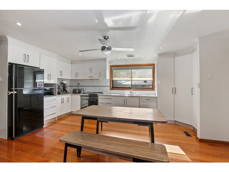 10 Bluegum Court, Corio VIC 3214
