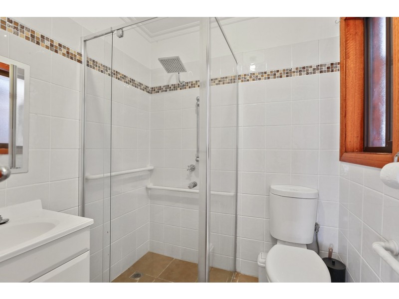 10 Bluegum Court, Corio VIC 3214