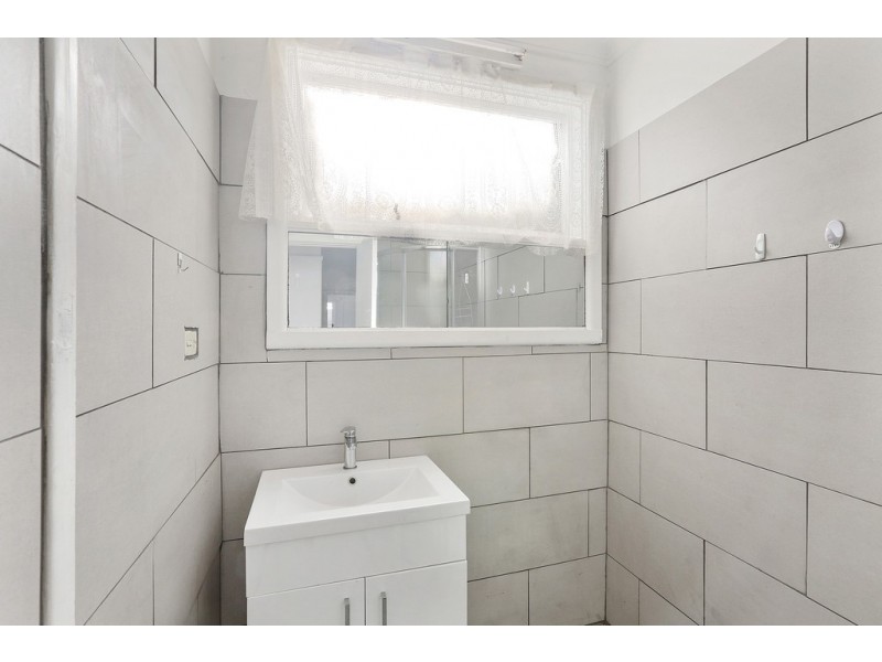 19 Station Street, Norlane VIC 3214