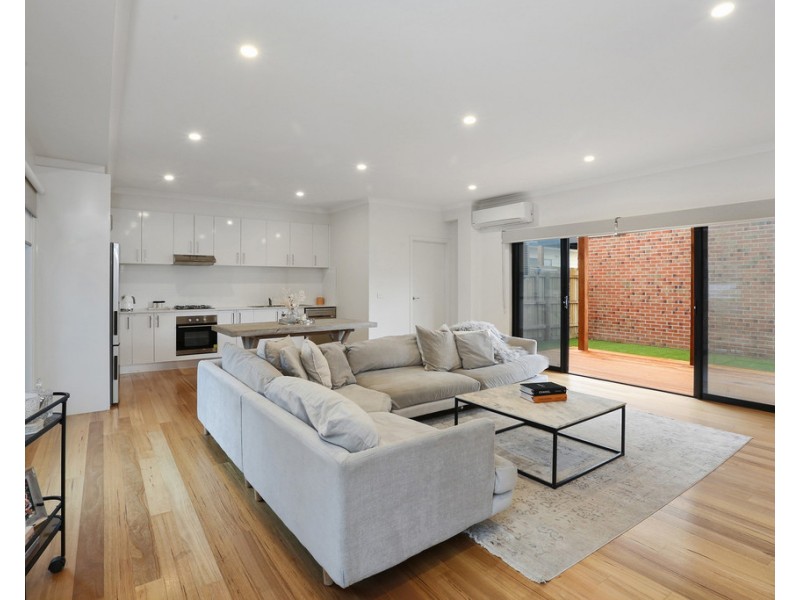 1/15 Sheridan Street, Hamlyn Heights VIC 3215