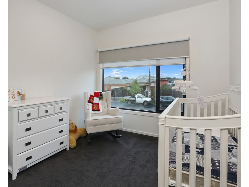 1/15 Sheridan Street, Hamlyn Heights VIC 3215