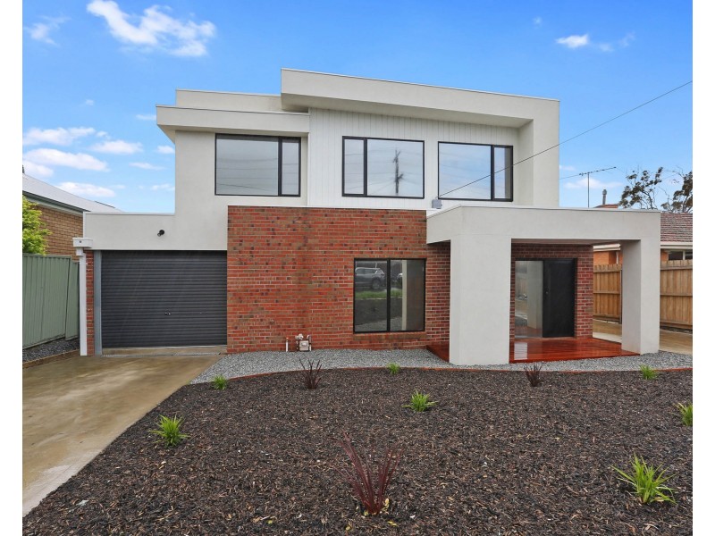 1/15 Sheridan Street, Hamlyn Heights VIC 3215