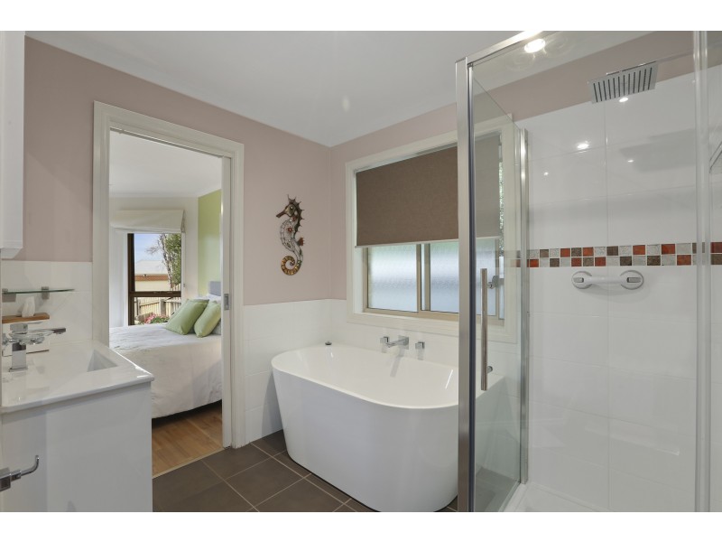 23 Malinda Crescent, Bell Park VIC 3215