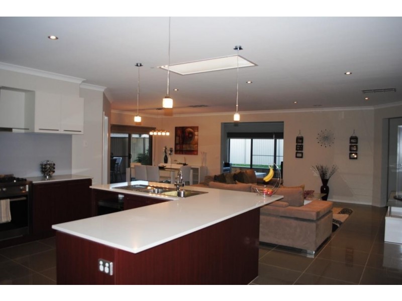 27 Ralph Court, Bell Park VIC 3215
