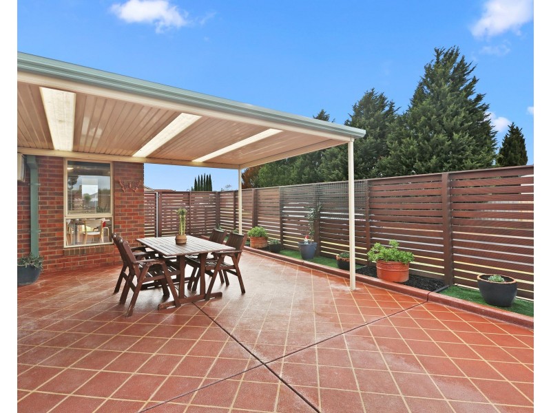 35 Richard Drive, Lara VIC 3212