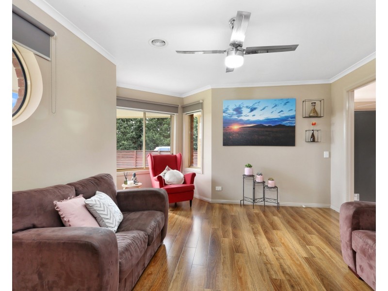 35 Richard Drive, Lara VIC 3212
