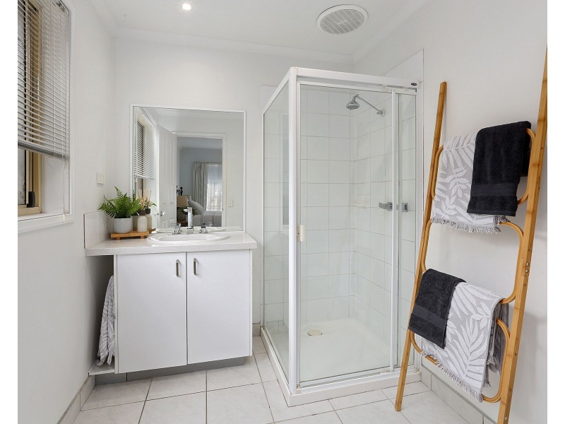 22 Malinda Crescent, Bell Park VIC 3215