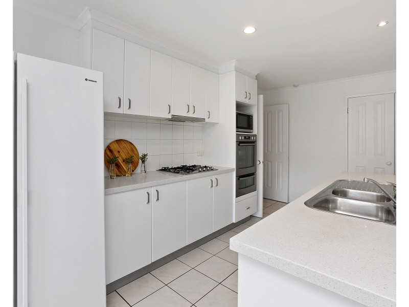 22 Malinda Crescent, Bell Park VIC 3215