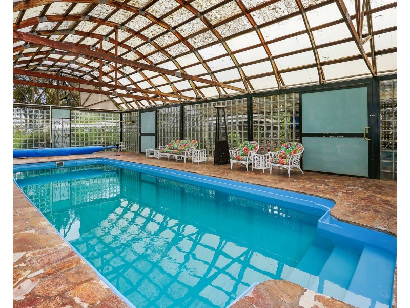 563 De Motts Road, Anakie VIC 3221