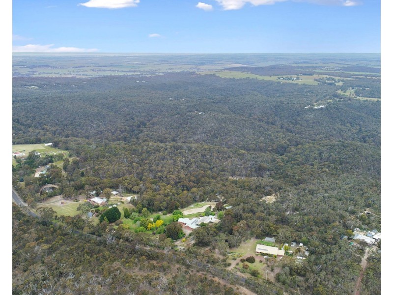 563 De Motts Road, Anakie VIC 3221