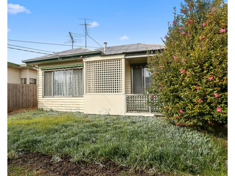 12 Walsgott Street, North Geelong VIC 3215
