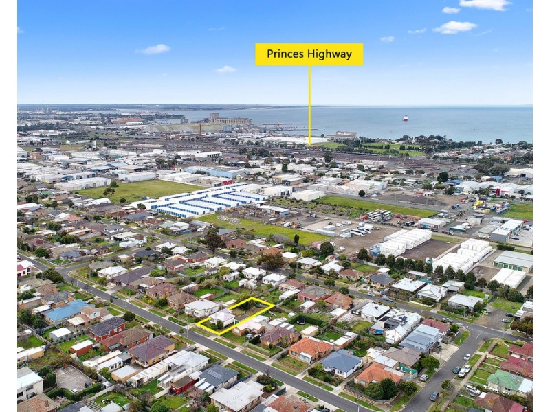 12 Walsgott Street, North Geelong VIC 3215