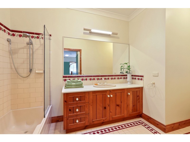 3 Haydn Street, Lara VIC 3212