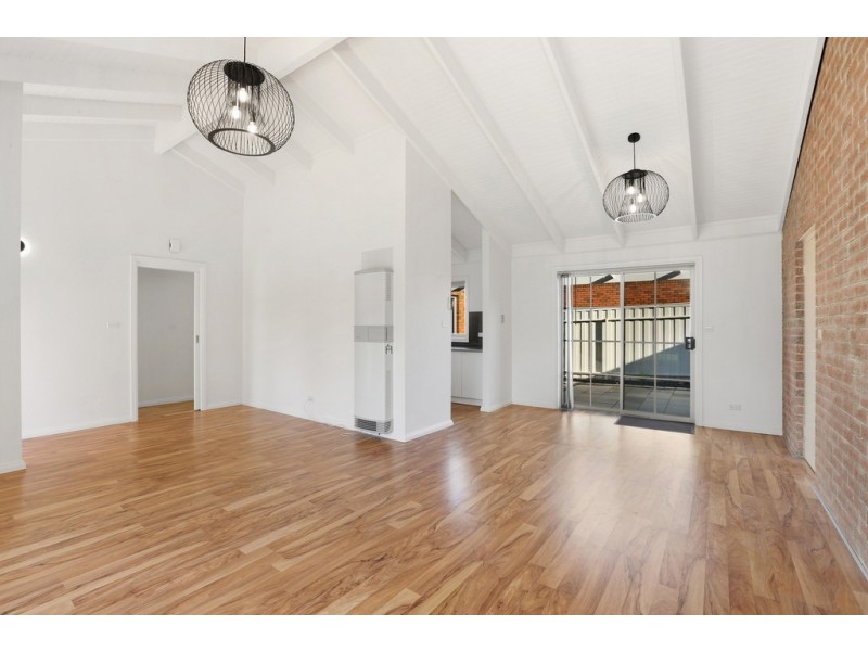 3/2 Selwyn Street, Lara VIC 3212