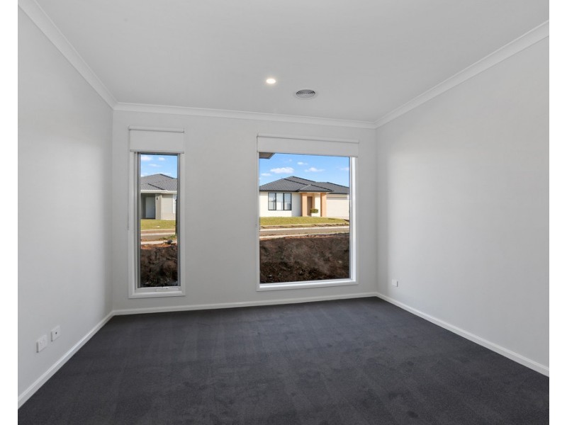 56 Stanley Avenue, Curlewis VIC 3222
