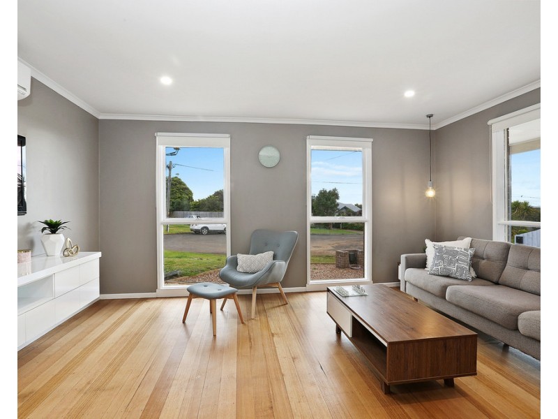 8B Lewis Court, Grovedale VIC 3216