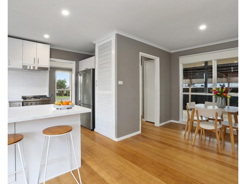 8B Lewis Court, Grovedale VIC 3216