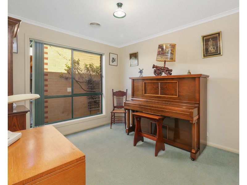 7 Keen Place, Lara VIC 3212