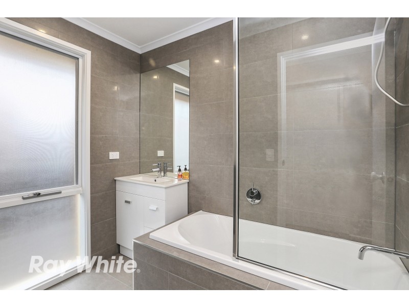 3 Kantara Crescent, Lara VIC 3212