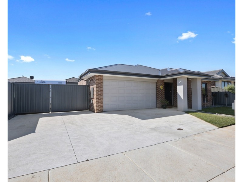 31 Sunflower Way, Lara VIC 3212