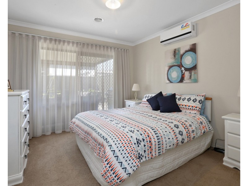 31 Sunflower Way, Lara VIC 3212