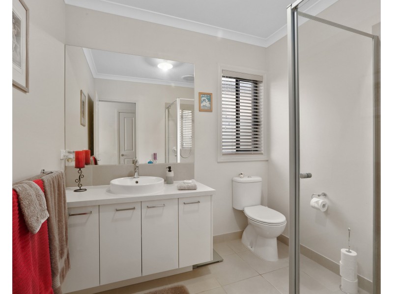 31 Sunflower Way, Lara VIC 3212