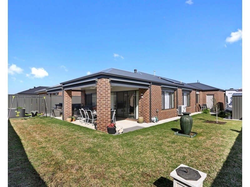 31 Sunflower Way, Lara VIC 3212