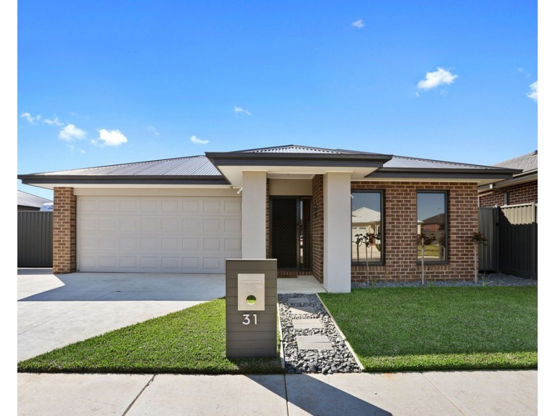 31 Sunflower Way, Lara VIC 3212