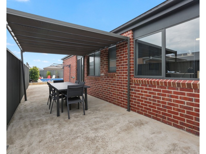 23 Barnong Way, Lara VIC 3212
