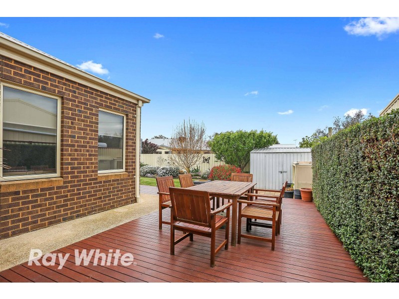 6 Kahrmann Court, Lara VIC 3212