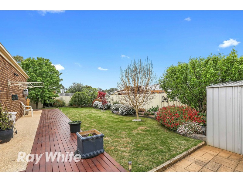 6 Kahrmann Court, Lara VIC 3212