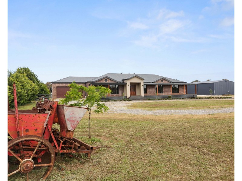 760 Old Melbourne Road, Little River VIC 3211