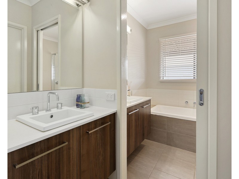 760 Old Melbourne Road, Little River VIC 3211