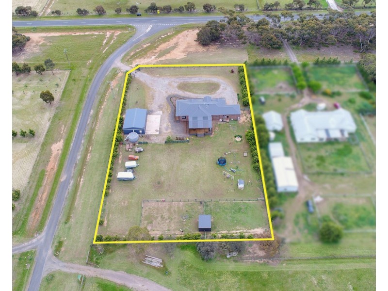 760 Old Melbourne Road, Little River VIC 3211