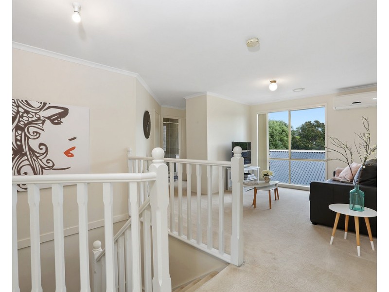 42 Lara Boulevard, Lara VIC 3212