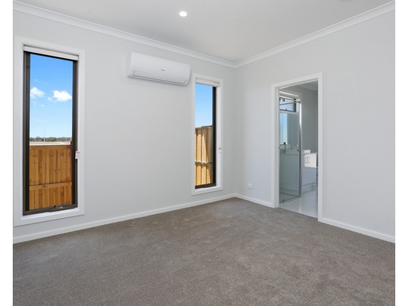 57-59 Floret Drive, Lara VIC 3212