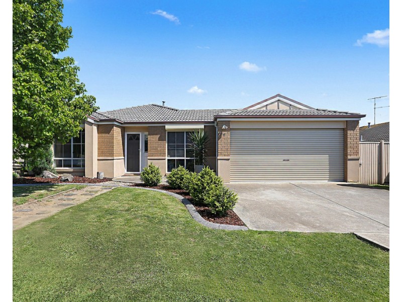 17 Woodvale Court, Bell Park VIC 3215