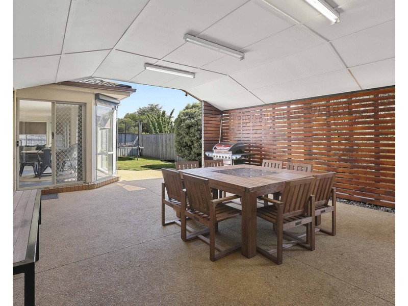 17 Woodvale Court, Bell Park VIC 3215