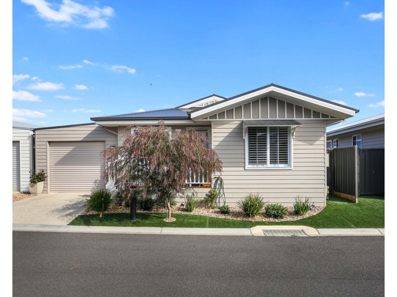 120/40 Watt Street, Lara VIC 3212