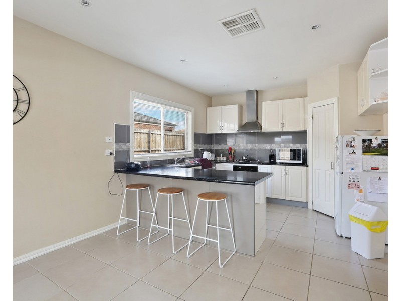 1/45 Deakin Street, Bell Park VIC 3215