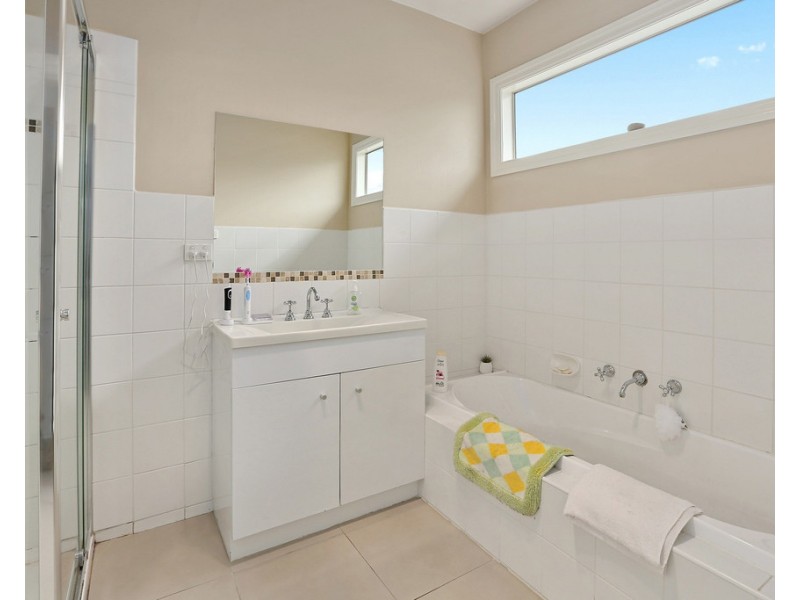 1/45 Deakin Street, Bell Park VIC 3215