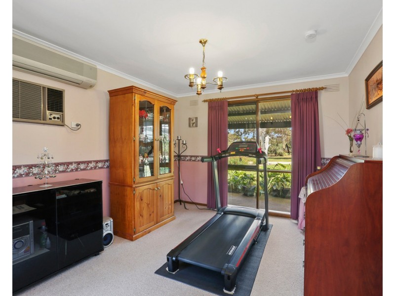 10 Research Road, Lara VIC 3212