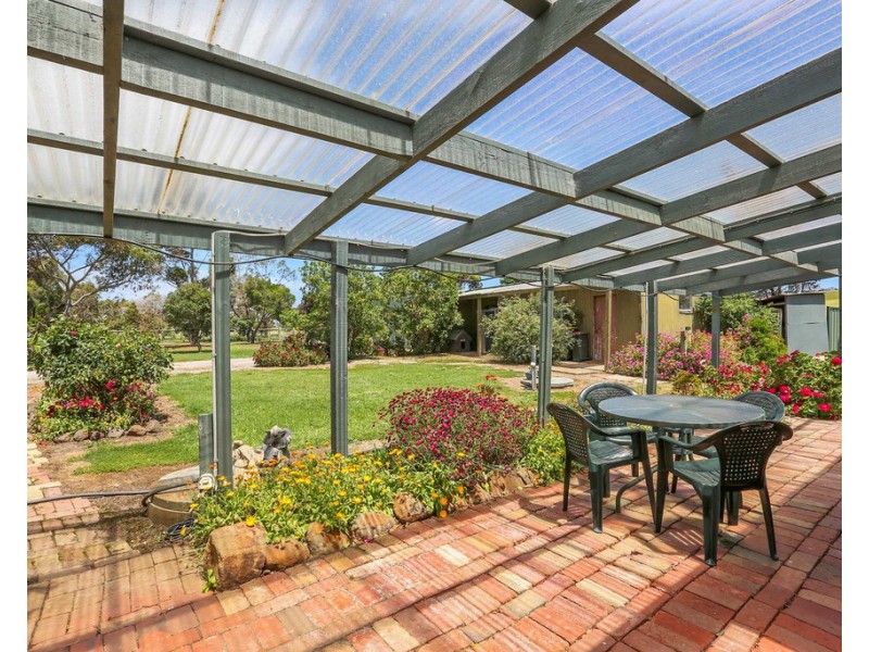 10 Research Road, Lara VIC 3212