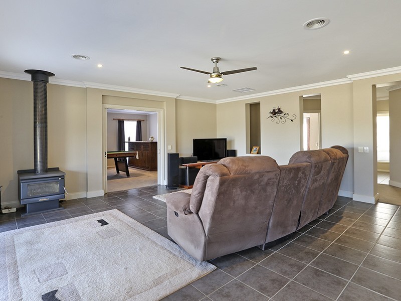 80 Darlington Drive, Anakie VIC 3221