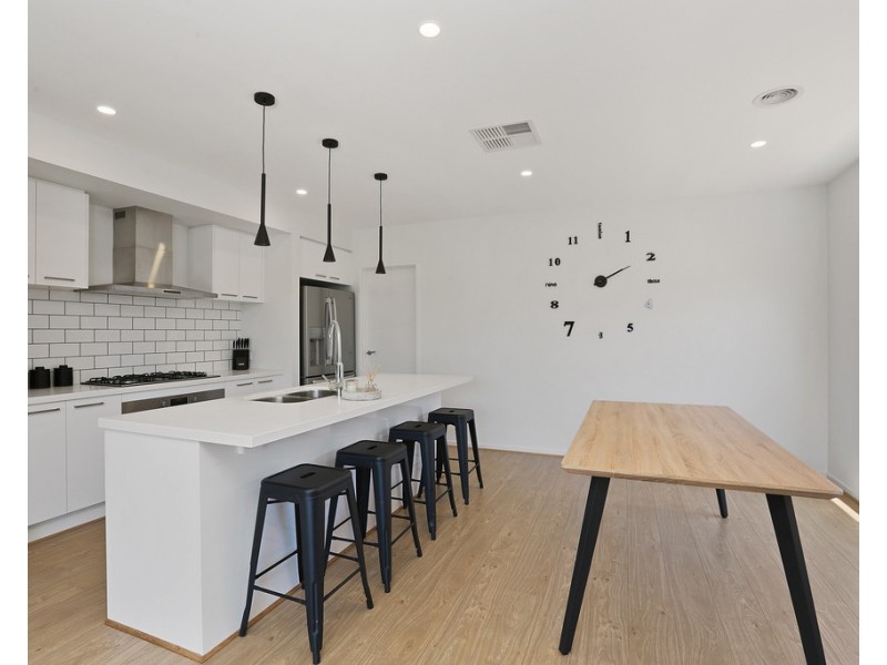 41 Connect Way, Mount Duneed VIC 3216